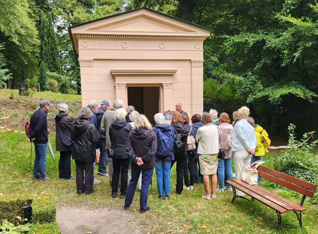 Friedhofsrundgang